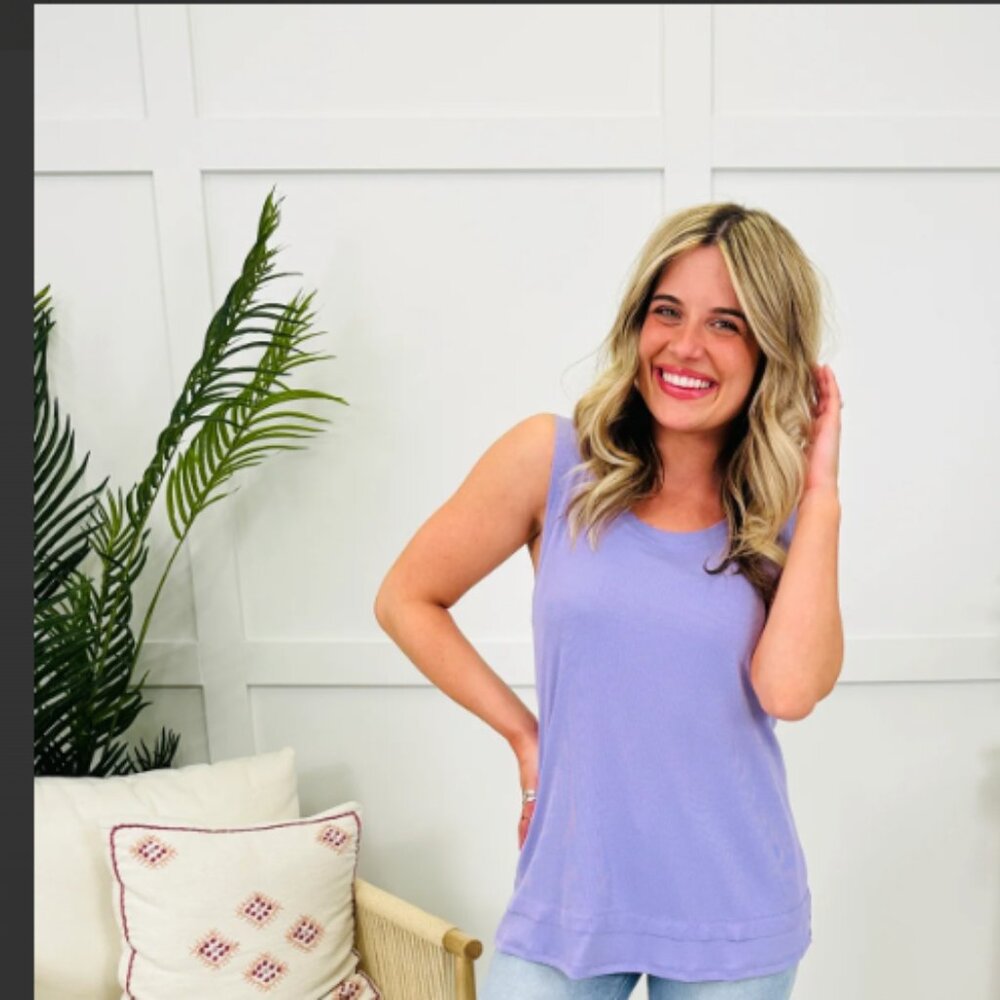 NWT Andree by Unit Super Soft & Stretchy Tee